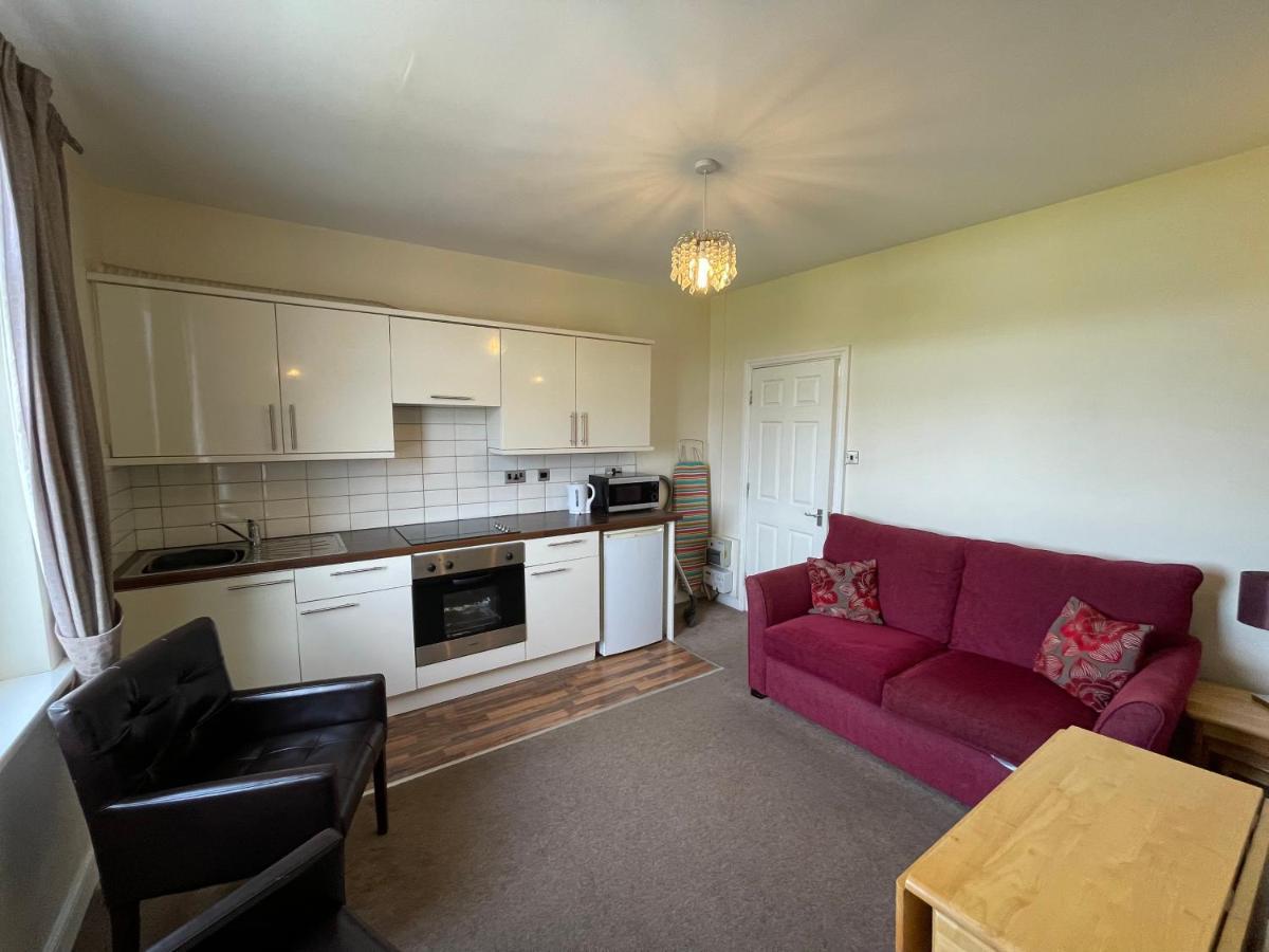 45 The Square Holiday Apartments Scarborough Eksteriør bilde