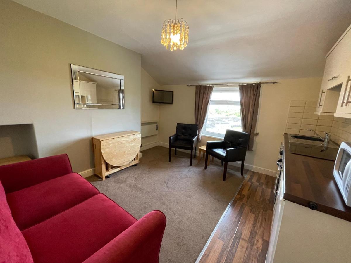 45 The Square Holiday Apartments Scarborough Eksteriør bilde