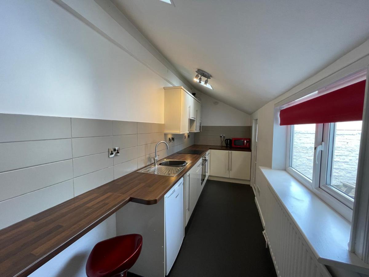 45 The Square Holiday Apartments Scarborough Eksteriør bilde
